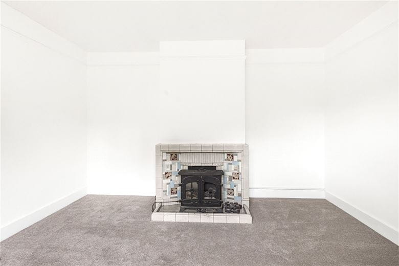 3 bedroom house, Ockendon Road, Upminster RM14 - Let Agreed