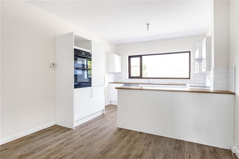 4 bedroom house, Church Lane, Middleton B78 - Available