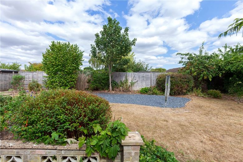 4 bedroom bungalow, Shakespeare Drive, Bicester OX26