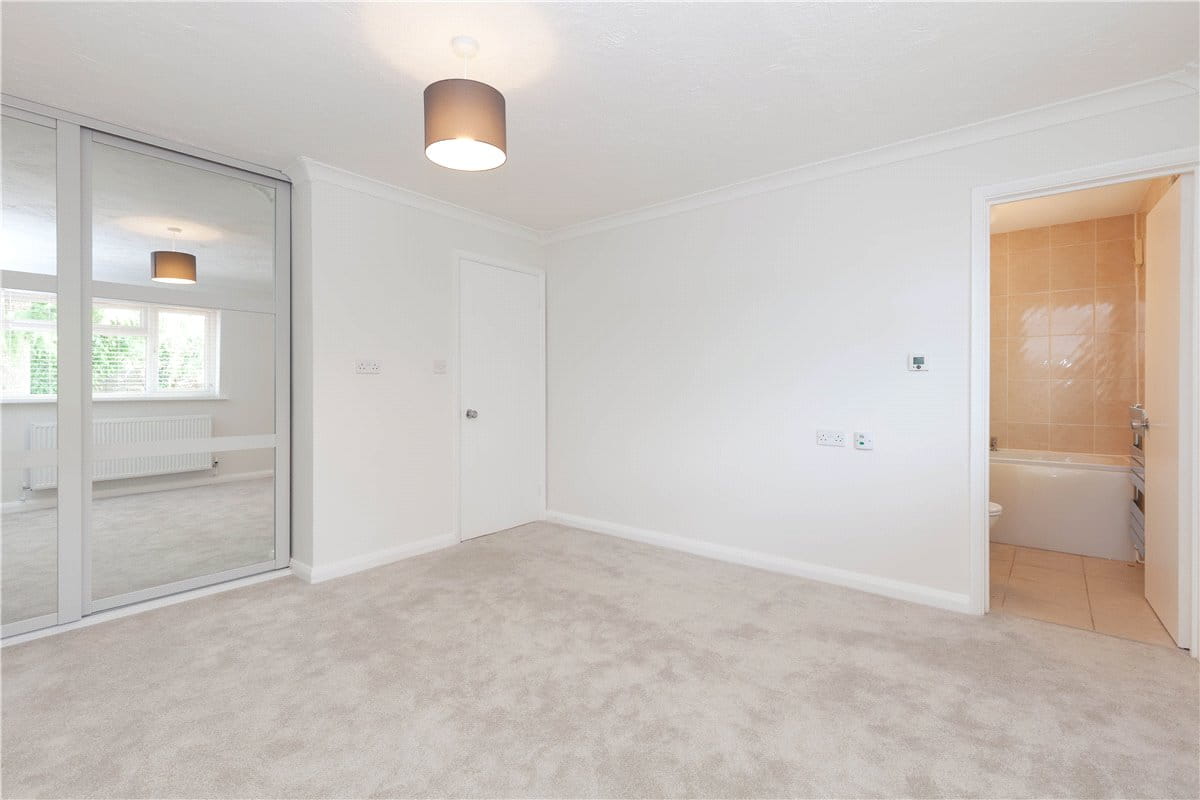 4 bedroom bungalow, Shakespeare Drive, Bicester OX26