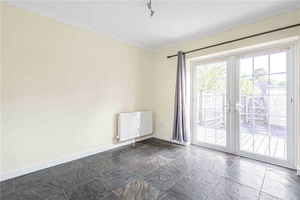 3 bedroom house, Faringdon Road, Southmoor OX13 - Available