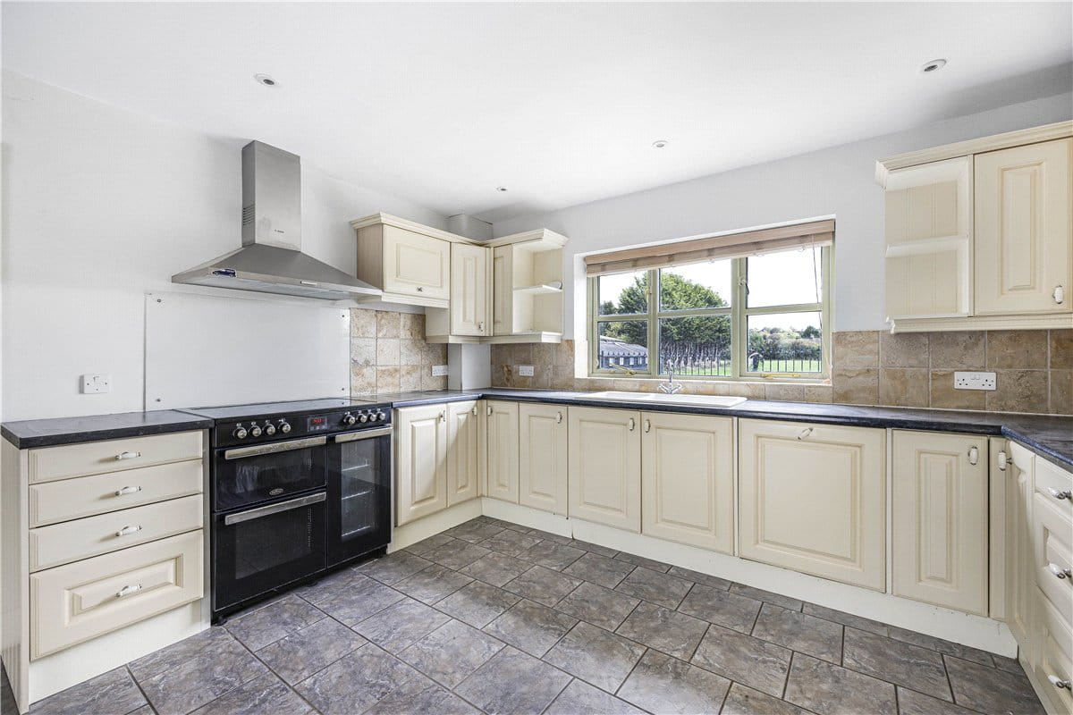 3 bedroom house, Edgeway Road, Marston OX3 - Available