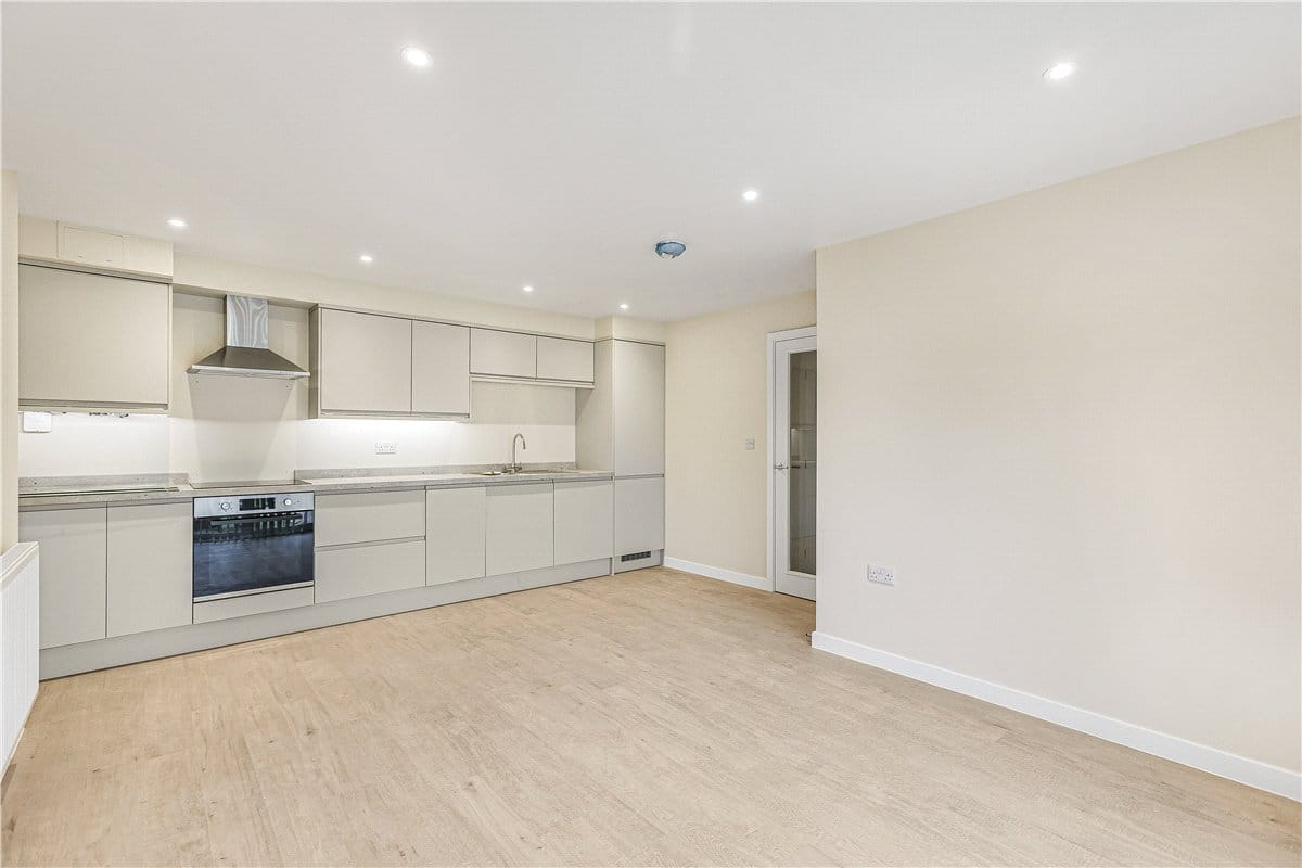 2 bedroom flat, Drayton Road, Abingdon OX14 - Available