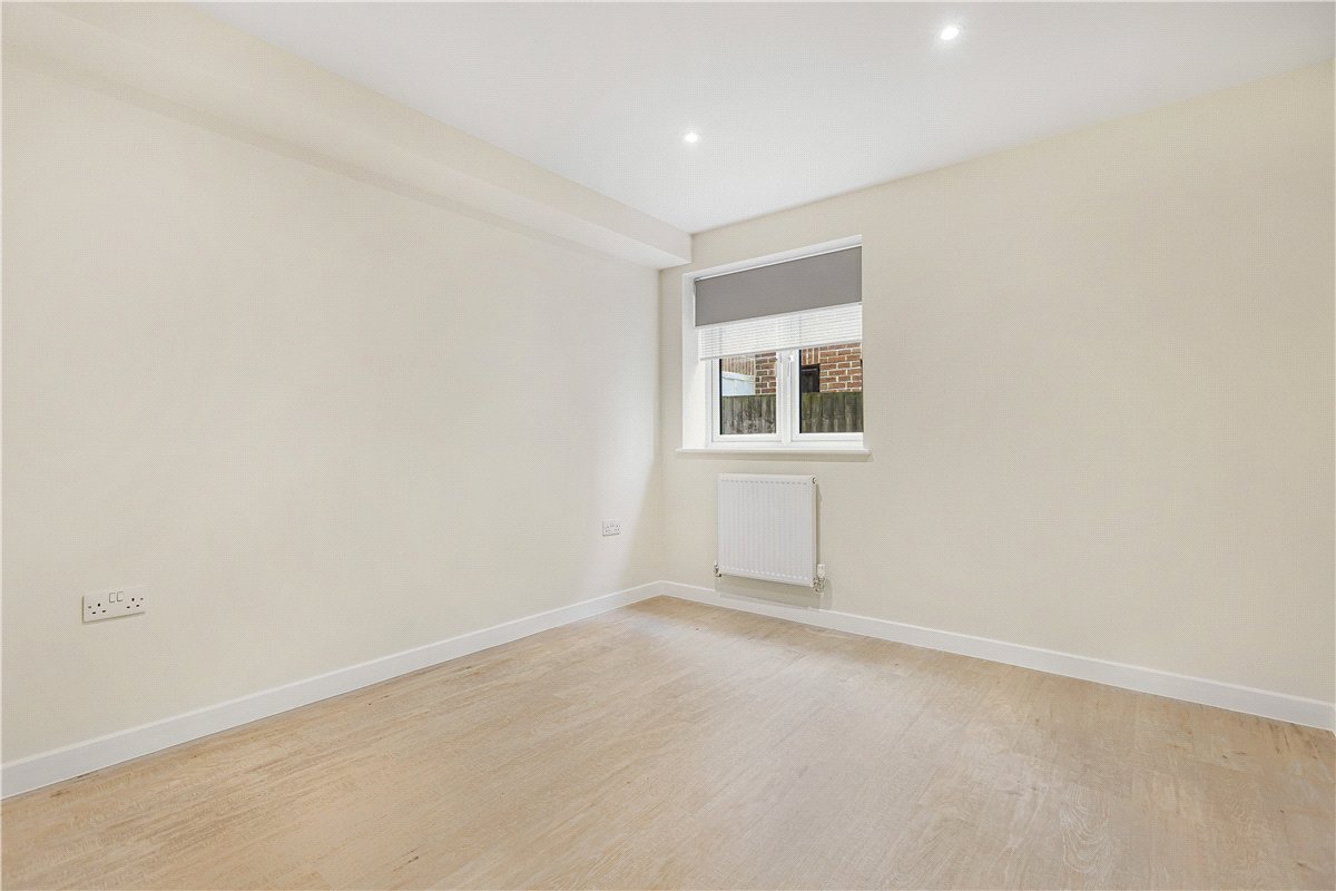 2 bedroom flat, Drayton Road, Abingdon OX14 - Available