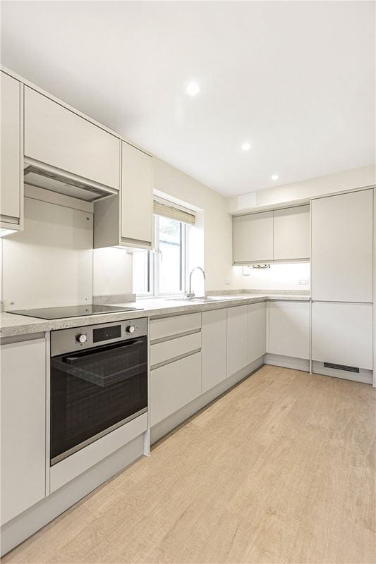 1 bedroom flat, Drayton Road, Abingdon OX14 - Available