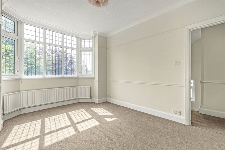3 bedroom house, Crackley Crescent, Kenilworth CV8 - Let Agreed