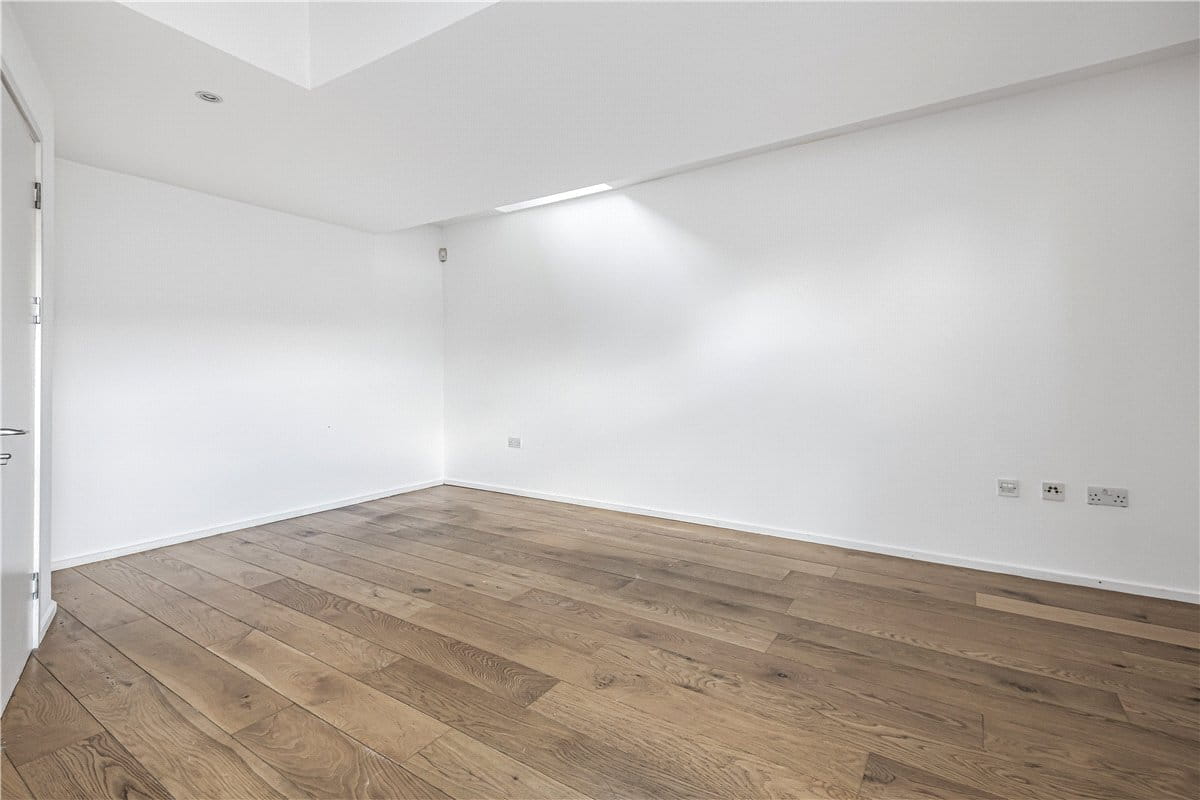 4 bedroom house, Parkway, London NW1 - Available