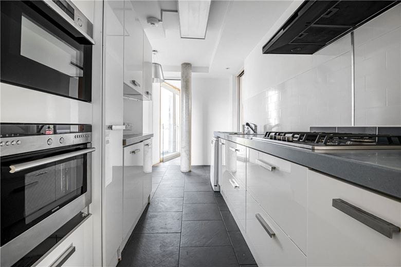 4 bedroom house, Parkway, London NW1 - Available