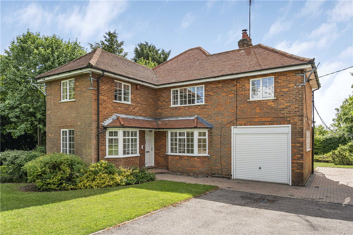 4 bedroom house, Bacombe Lane, Wendover HP22 - Let Agreed