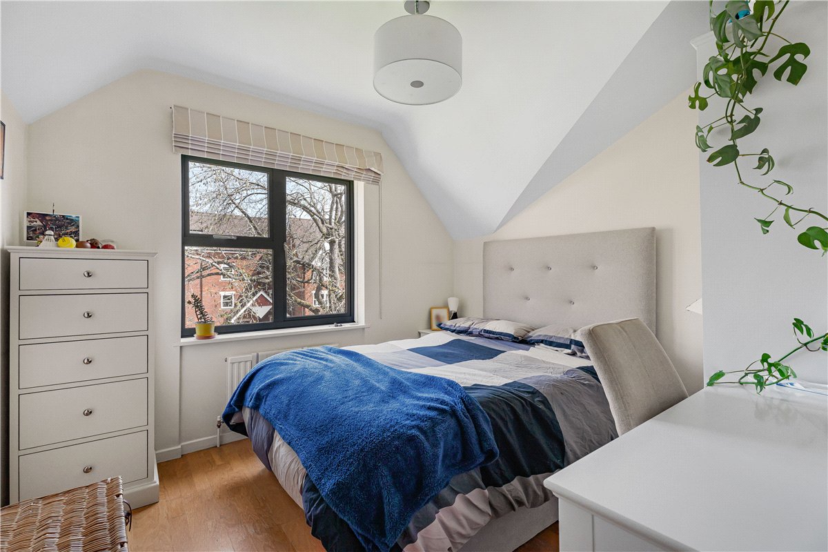 2 bedroom flat, Flat 12, Poets Place, 378 Banbury Road OX2 - Let Agreed