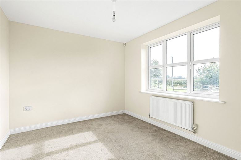 4 bedroom house, Thurgaton Way, Newton DE55 - Available