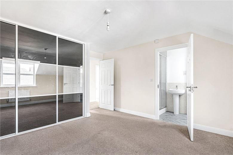 4 bedroom house, Thurgaton Way, Newton DE55 - Available