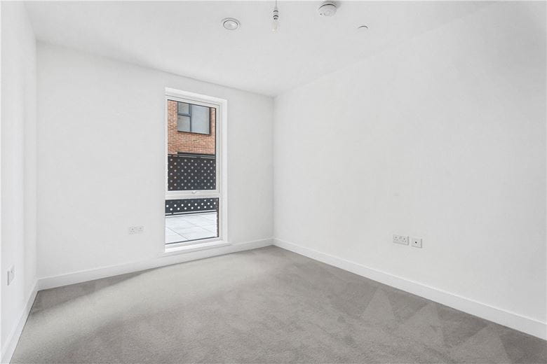 2 bedroom flat, Shillingford House, Munda Way OX2 - Available