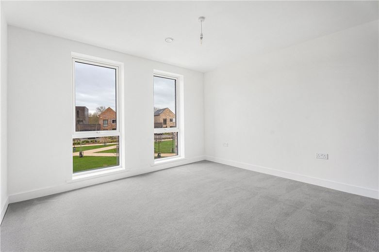 2 bedroom flat, Shillingford House, Munda Way OX2 - Available