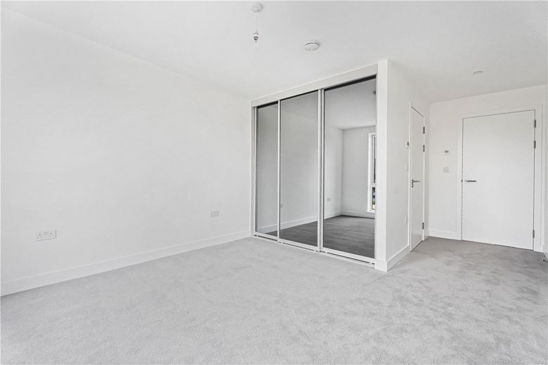 2 bedroom flat, Shillingford House, Munda Way OX2 - Available