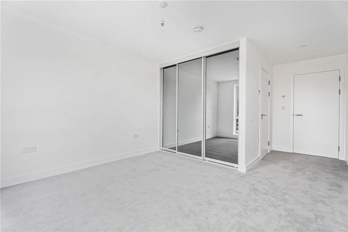 2 bedroom flat, Shillingford House, Munda Way OX2 - Available
