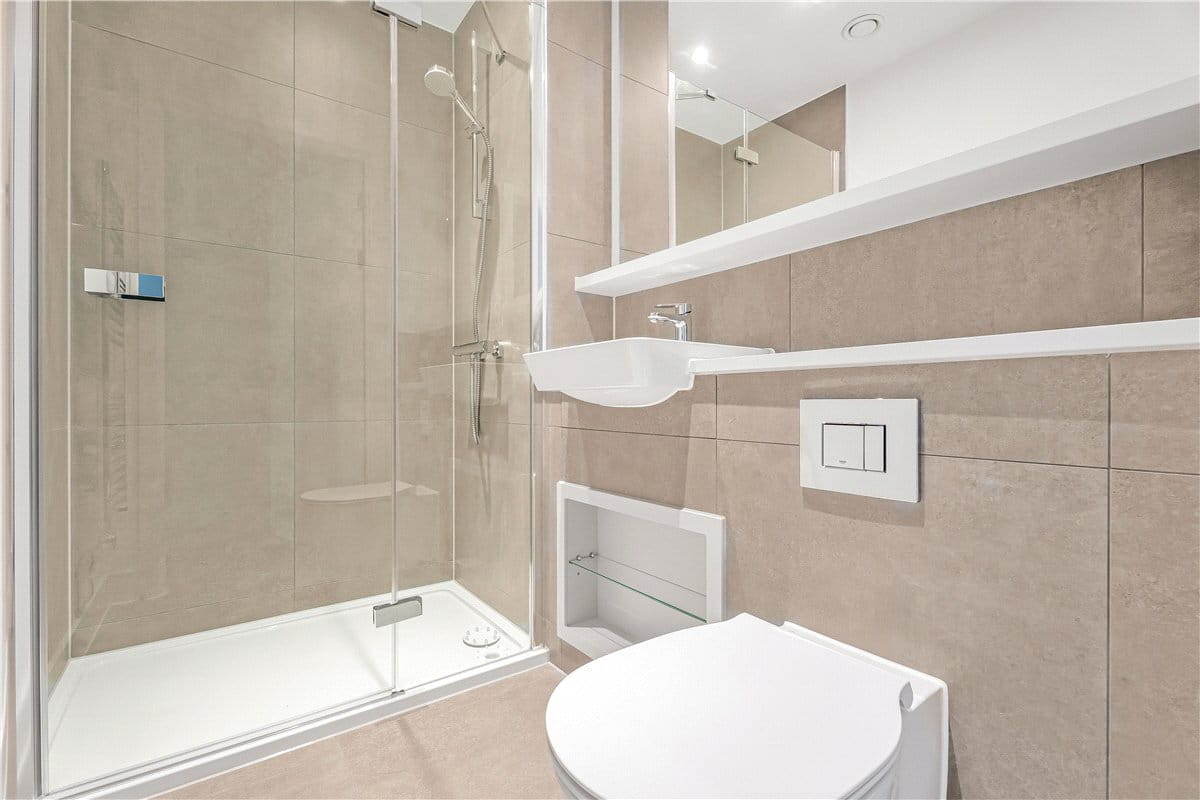 2 bedroom flat, Shillingford House, Munda Way OX2 - Available