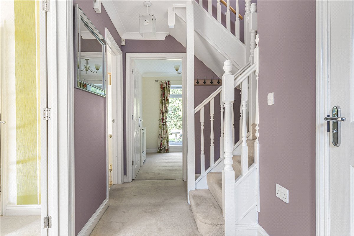 4 bedroom house, Poppy Close, Yarnton OX5 - Let Agreed