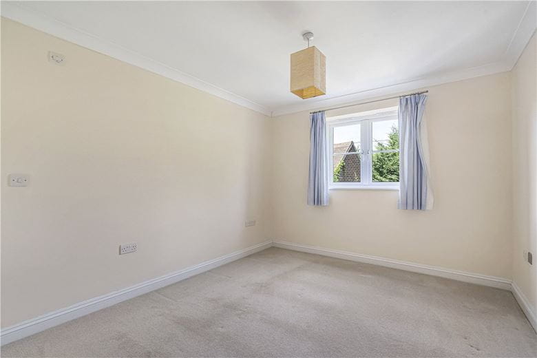 4 bedroom house, Poppy Close, Yarnton OX5 - Let Agreed