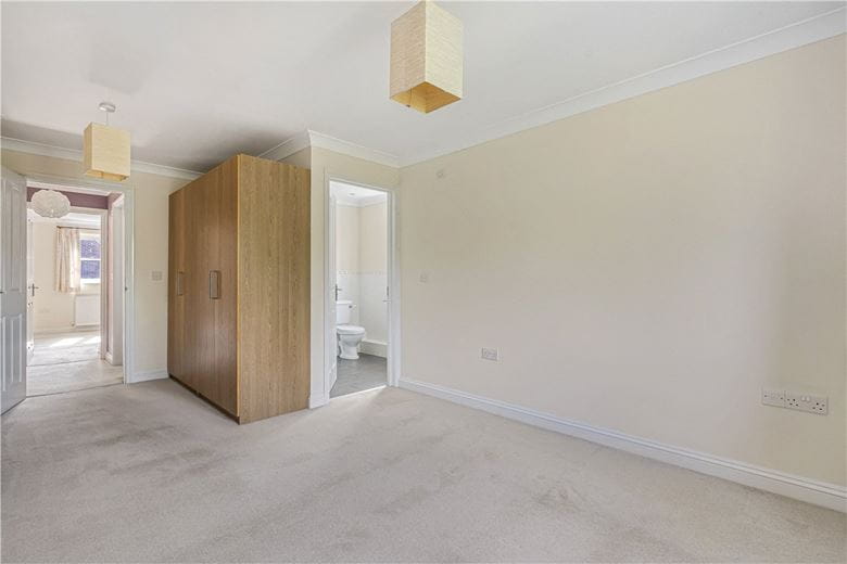 4 bedroom house, Poppy Close, Yarnton OX5 - Let Agreed