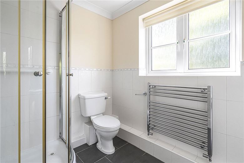 4 bedroom house, Poppy Close, Yarnton OX5 - Let Agreed