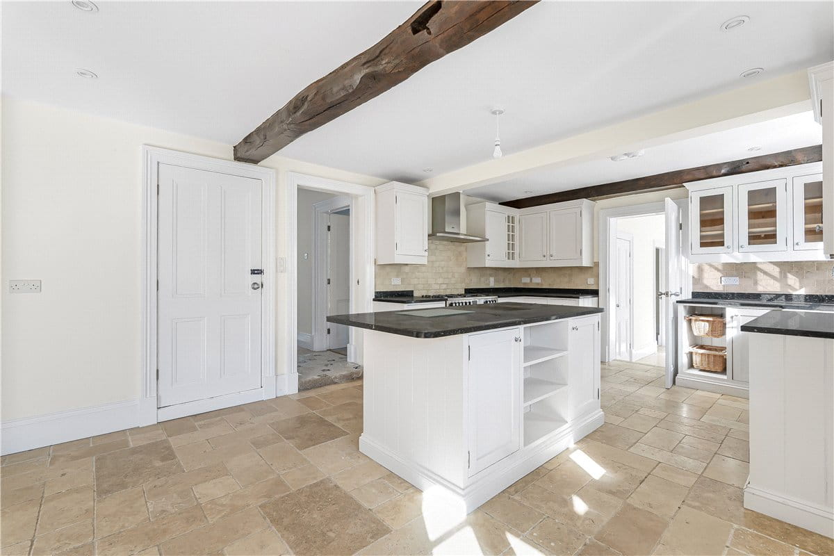 5 bedroom house, Darnford Lane, Lichfield WS14 - Available