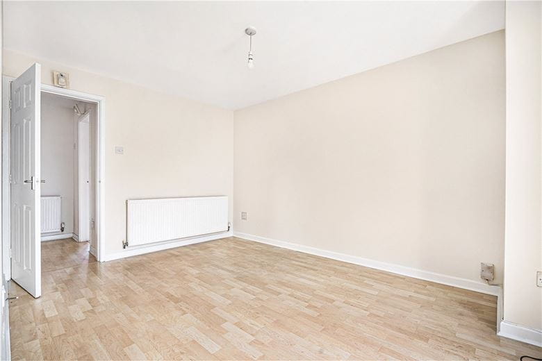 3 bedroom house, Bonsall Street, Long Eaton NG10 - Available