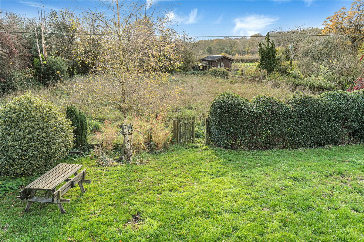 2 bedroom cottage, Great Hampden, Great Missenden HP16 - Available