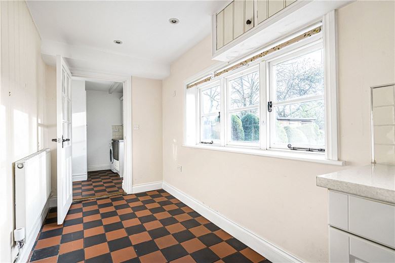 2 bedroom cottage, Great Hampden, Great Missenden HP16 - Available