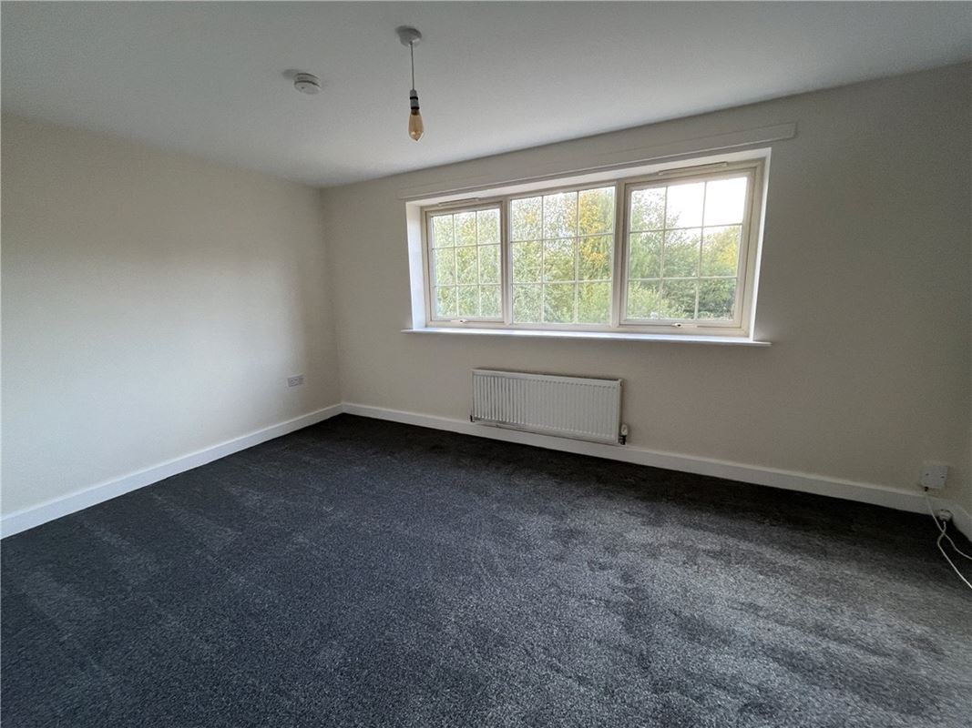 3 bedroom house, Comelybank Drive, Mexborough S64 - Available