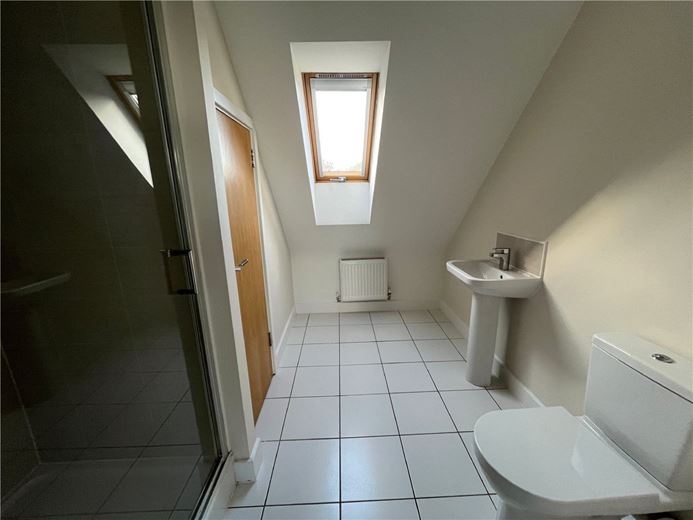 3 bedroom house, Comelybank Drive, Mexborough S64 - Available