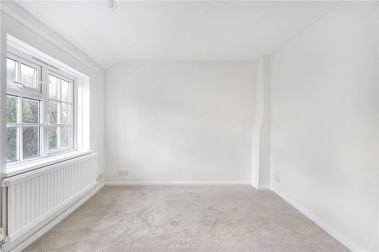 2 bedroom house, Ellesborough Road, Wendover HP22 - Available