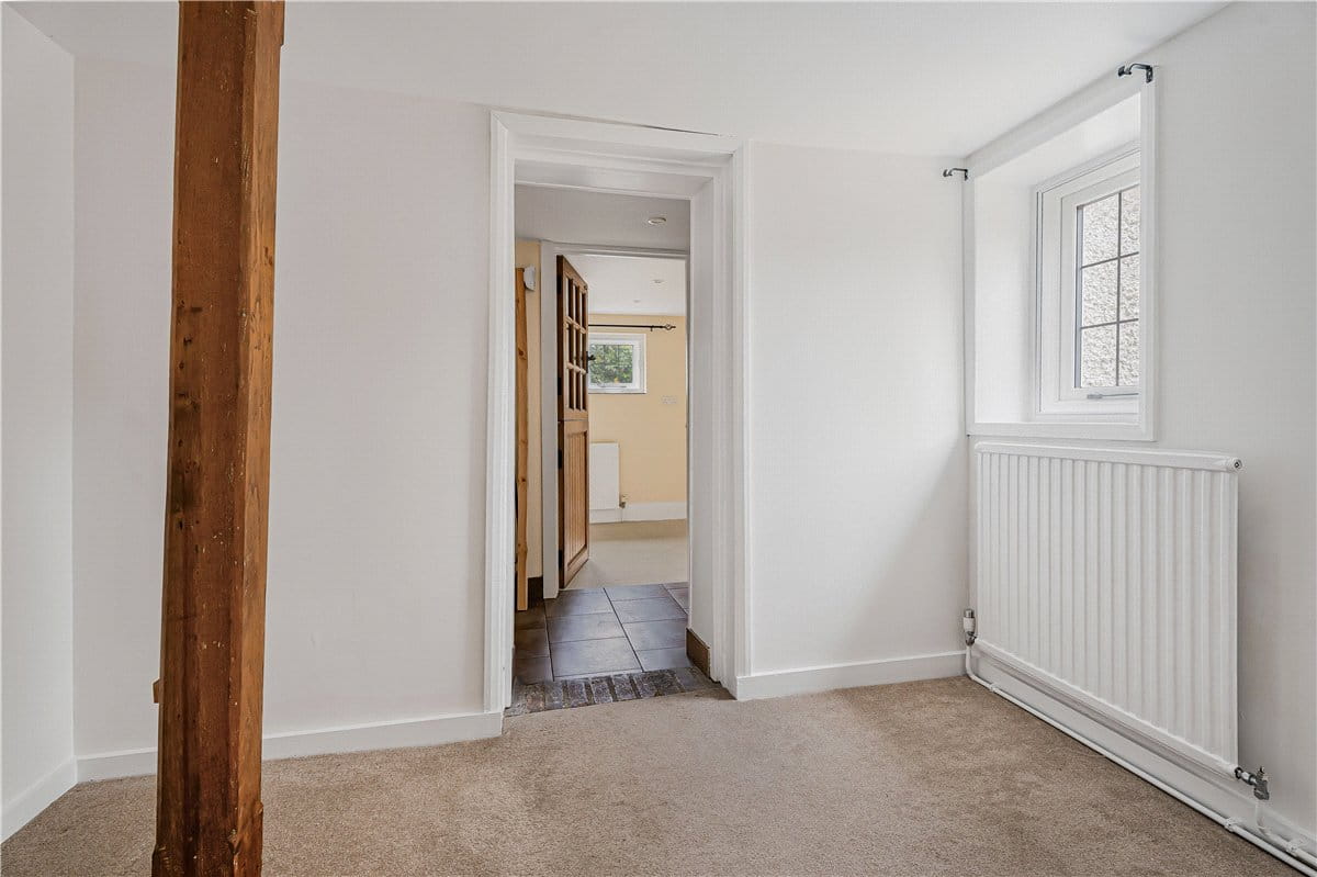 4 bedroom house, Frith Hill, South Heath HP16 - Available