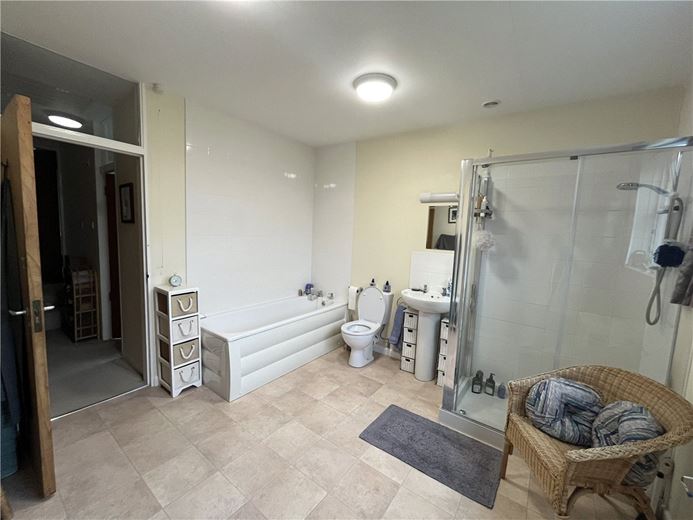 4 bedroom house, Enstone Road, Westcote Barton OX7 - Available