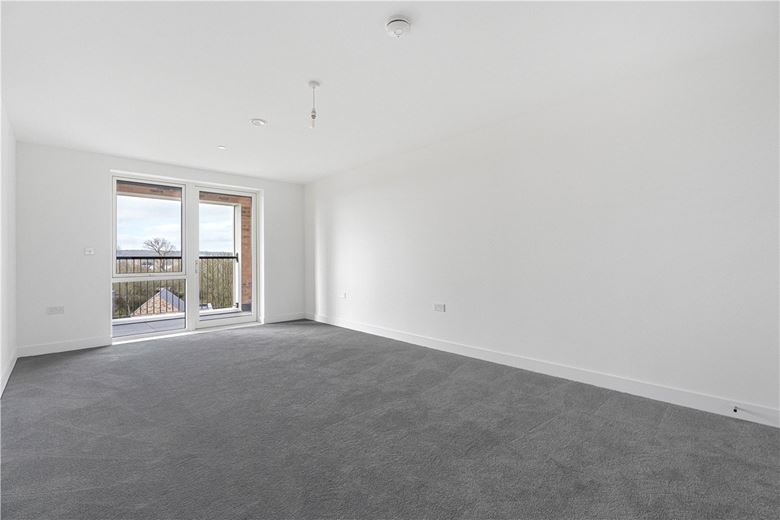 3 bedroom flat, Munda Way, Oxford OX2 - Available