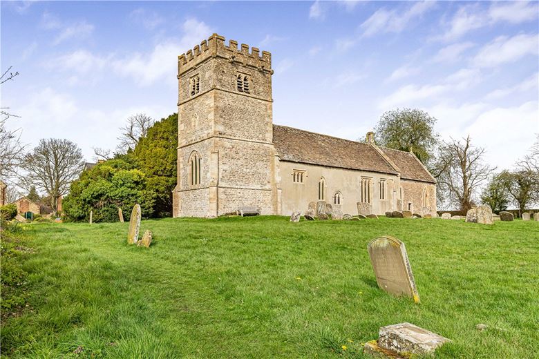 4 bedroom house, Great Coxwell, Faringdon SN7 - Available