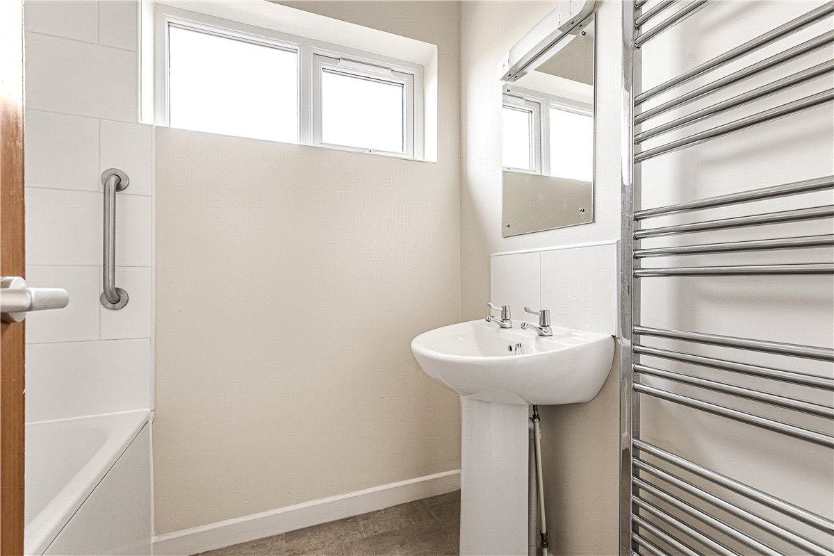 4 bedroom house, Great Coxwell, Faringdon SN7 - Available