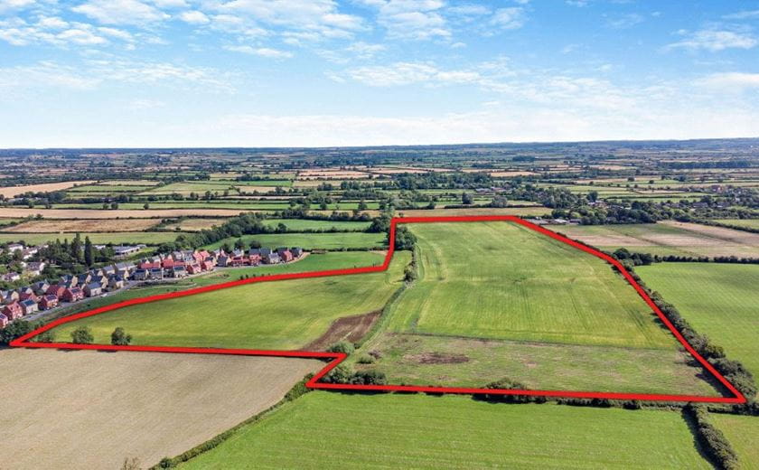 44.5 acres Land, Ambrosden, OX25 - Available