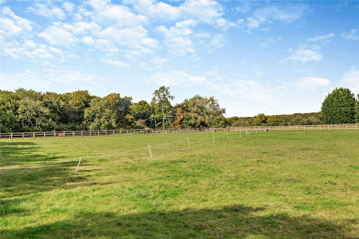 bedroom development plot, Tring, Buckinghamshire HP23 - Available
