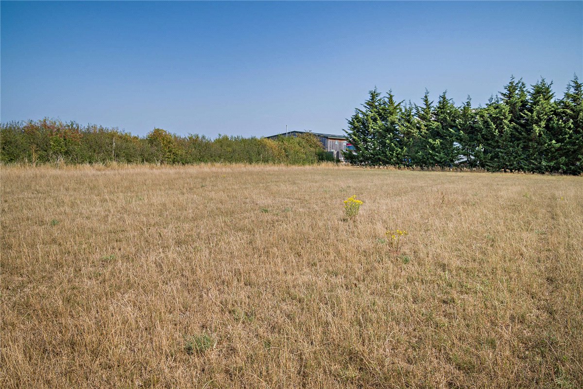  bedroom , Kings Lane, Longcot SN7 - Available