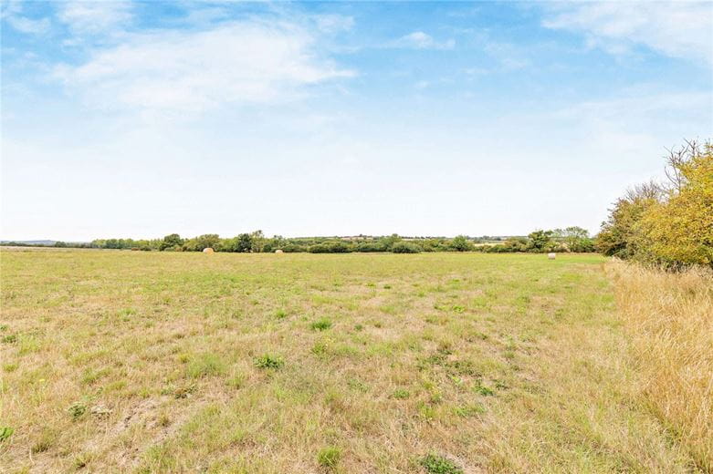 83.7 acres Land, Aston Abbotts, HP22 - Available