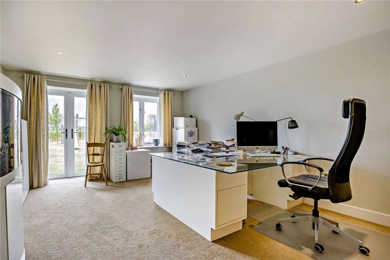  bedroom , Kings Lane, Longcot SN7 - Available