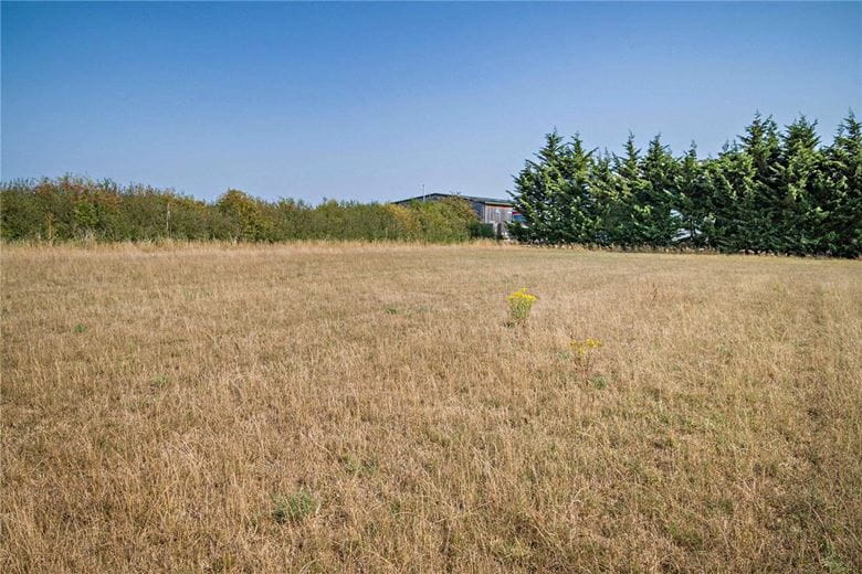  bedroom , Kings Lane, Longcot SN7 - Available