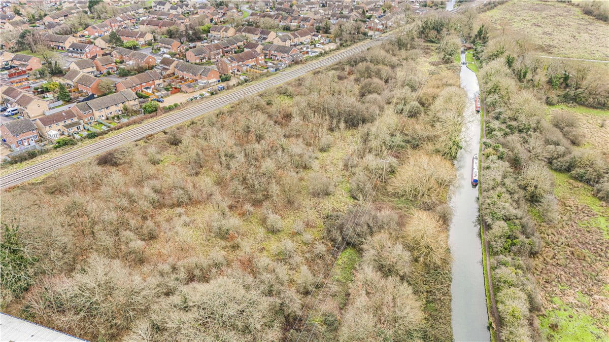 5.9 acres Land, Langford Locks, OX5 - Sold