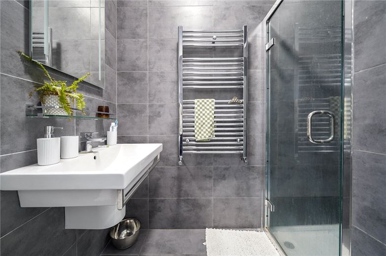 2 bedroom flat, Danehurst Street, London SW6 - Let Agreed