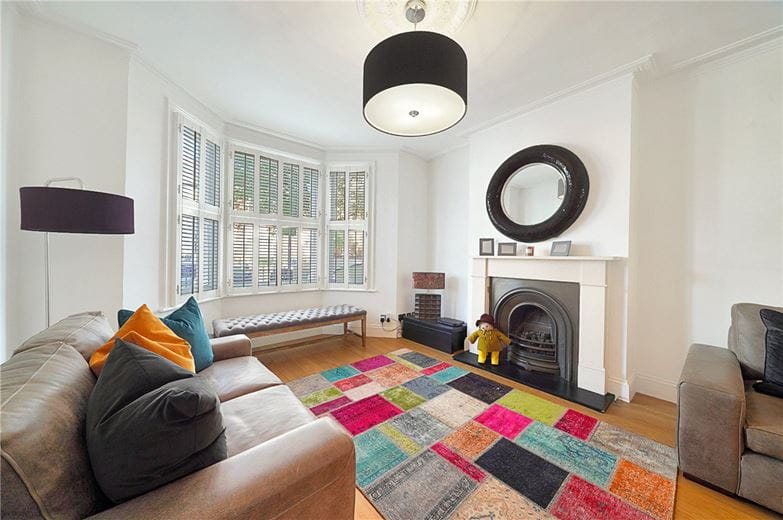 4 bedroom house, Kenyon Street, London SW6 - Available