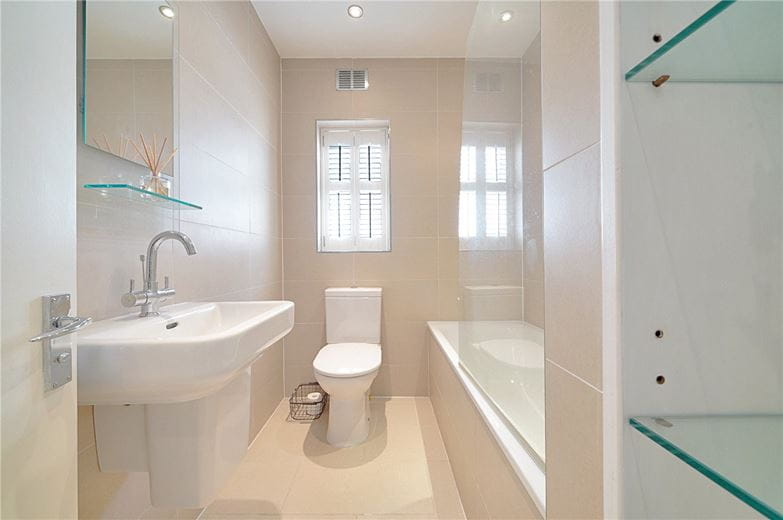 4 bedroom house, Kenyon Street, London SW6 - Available