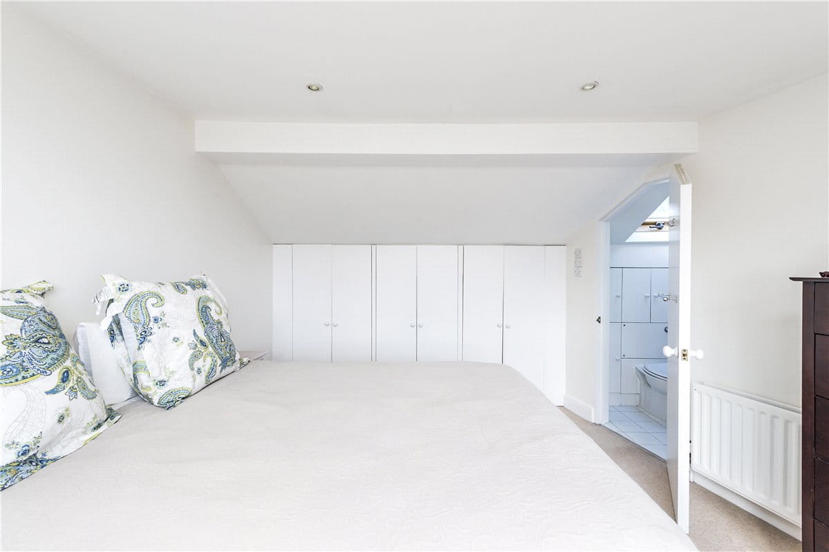 4 bedroom house, Alderville Road, London SW6