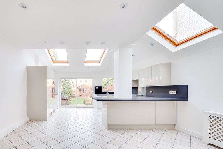 4 bedroom house, Lysia Street, London SW6
