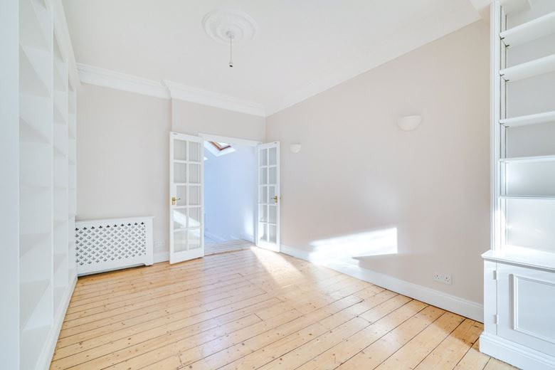 4 bedroom house, Lysia Street, London SW6